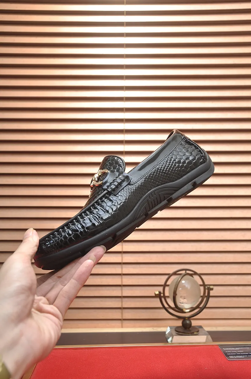 Men's shoes 💰460💶 [Ferragamo/Ferragamo] The latest model in the counter. Original imported open-sided fine cowhide hand-woven + imported 🐂 cowhide + original luxury metal buckle + original combination outsole. No pressure in comparison 38--44🎉